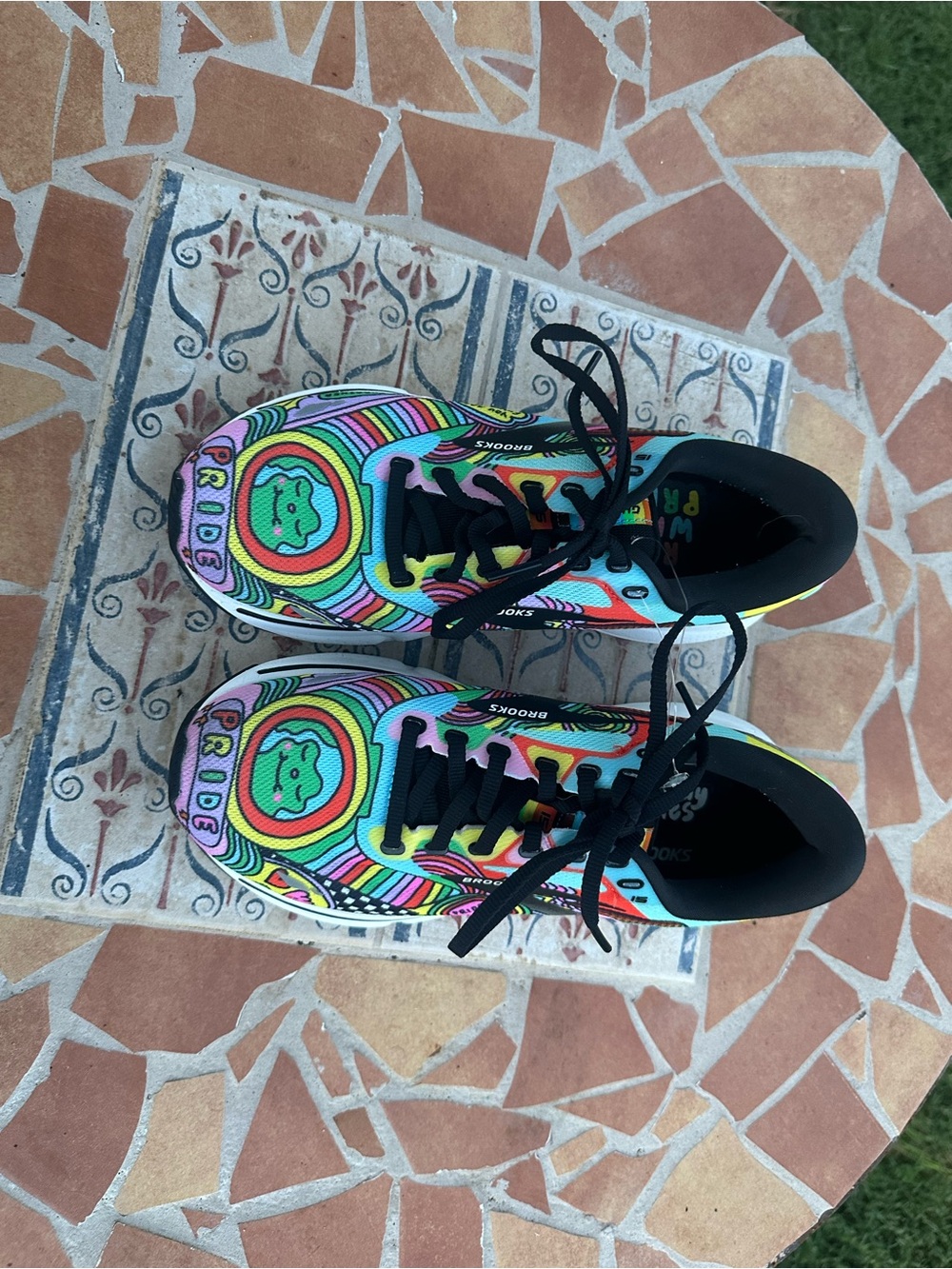 Brooks Bright Multicolor Graphic Running Sneakers